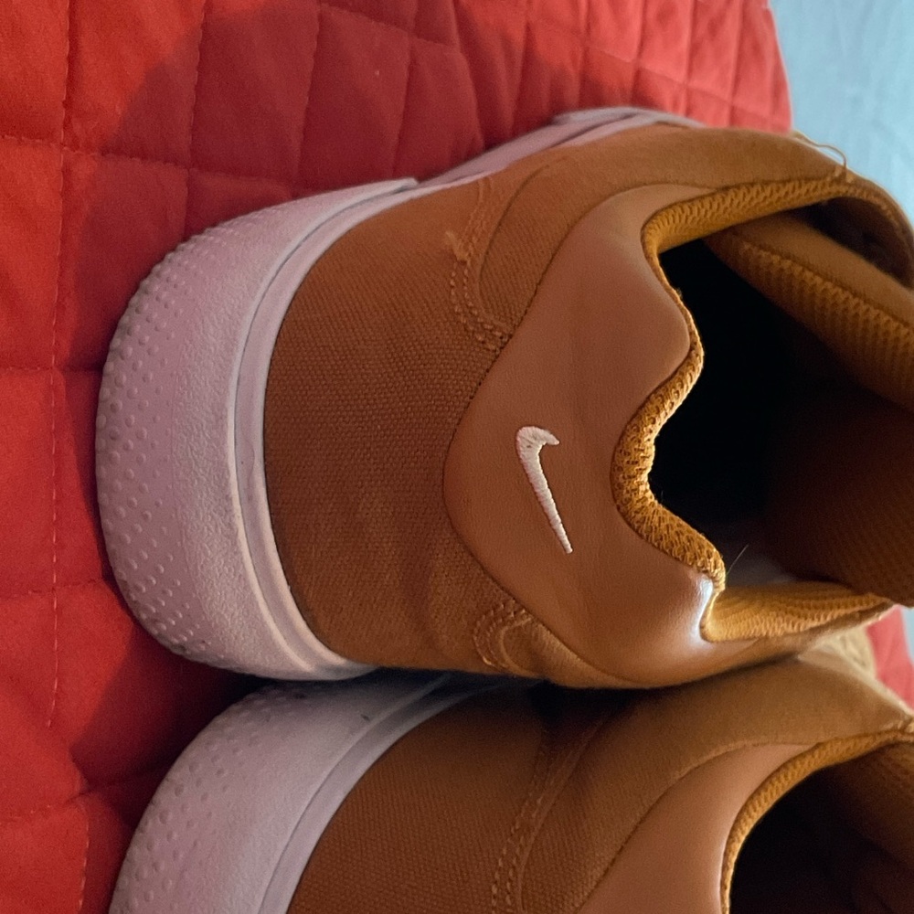 Nike Women’s Mustard Brown Low-Top Sneakers - Picture 4 of 6